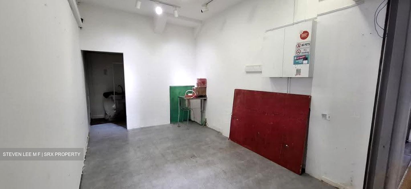 Jalan Bukit Merah (D3), Retail #637751251